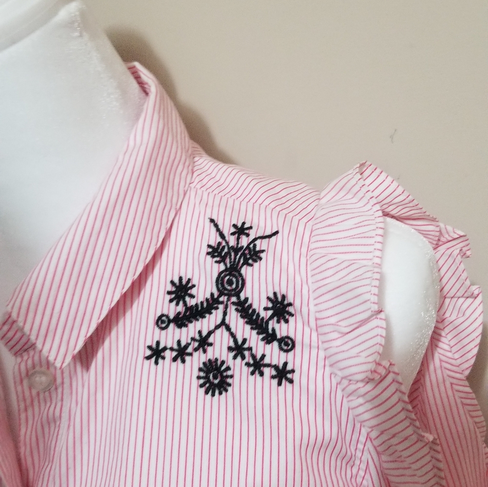 NWT Nanette Lepore Flamingo Dream Black Embroidery Blouse